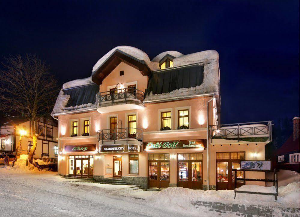 Wellness Hotel Grand Špindlerŭv Mlýn Εξωτερικό φωτογραφία